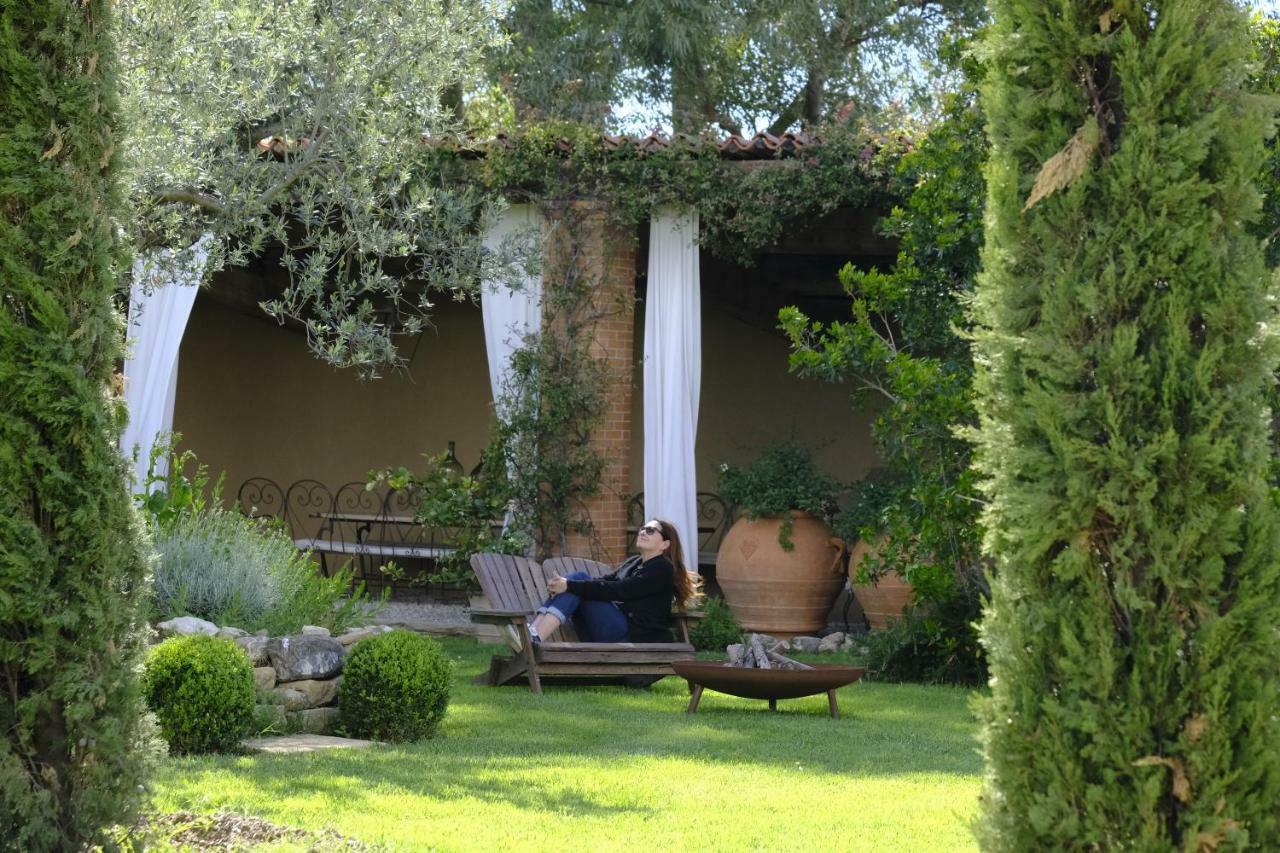 Relais Sant'Elena Panzió Bibbona Kültér fotó