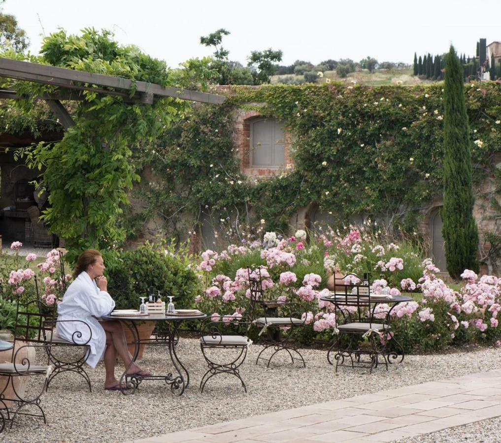 Relais Sant'Elena Panzió Bibbona Kültér fotó